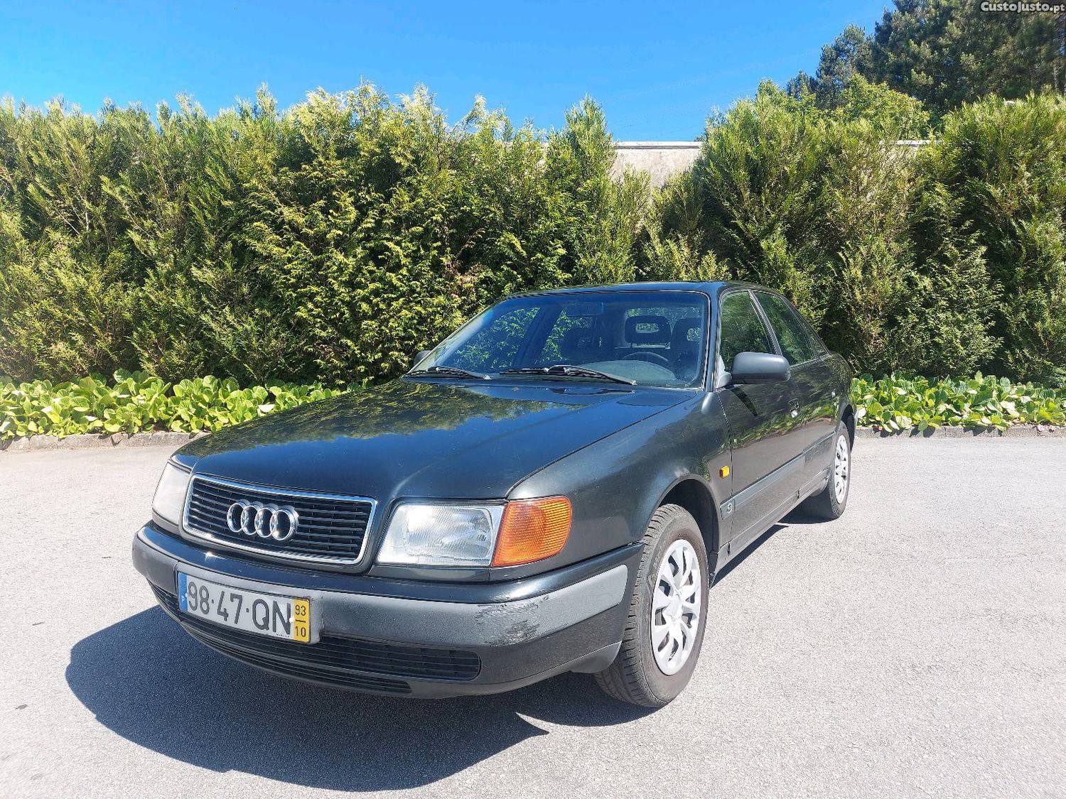 Audi 100 2.4 — fotografia 5
