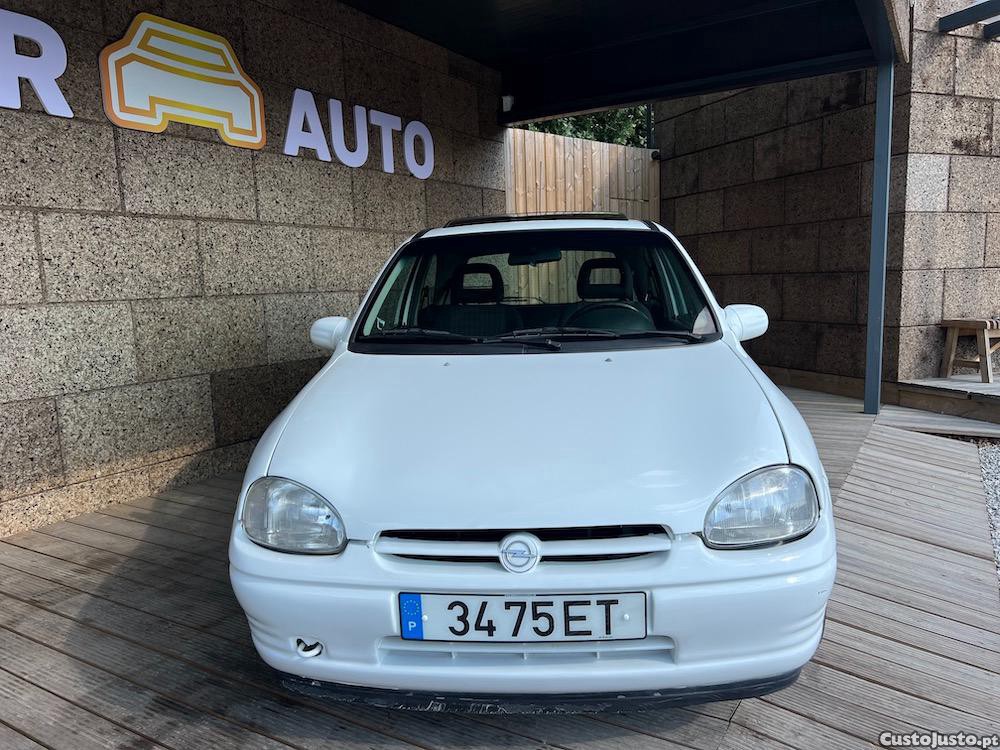 Opel Corsa 1.5TD 67CV 5.LUG — fotografia 13