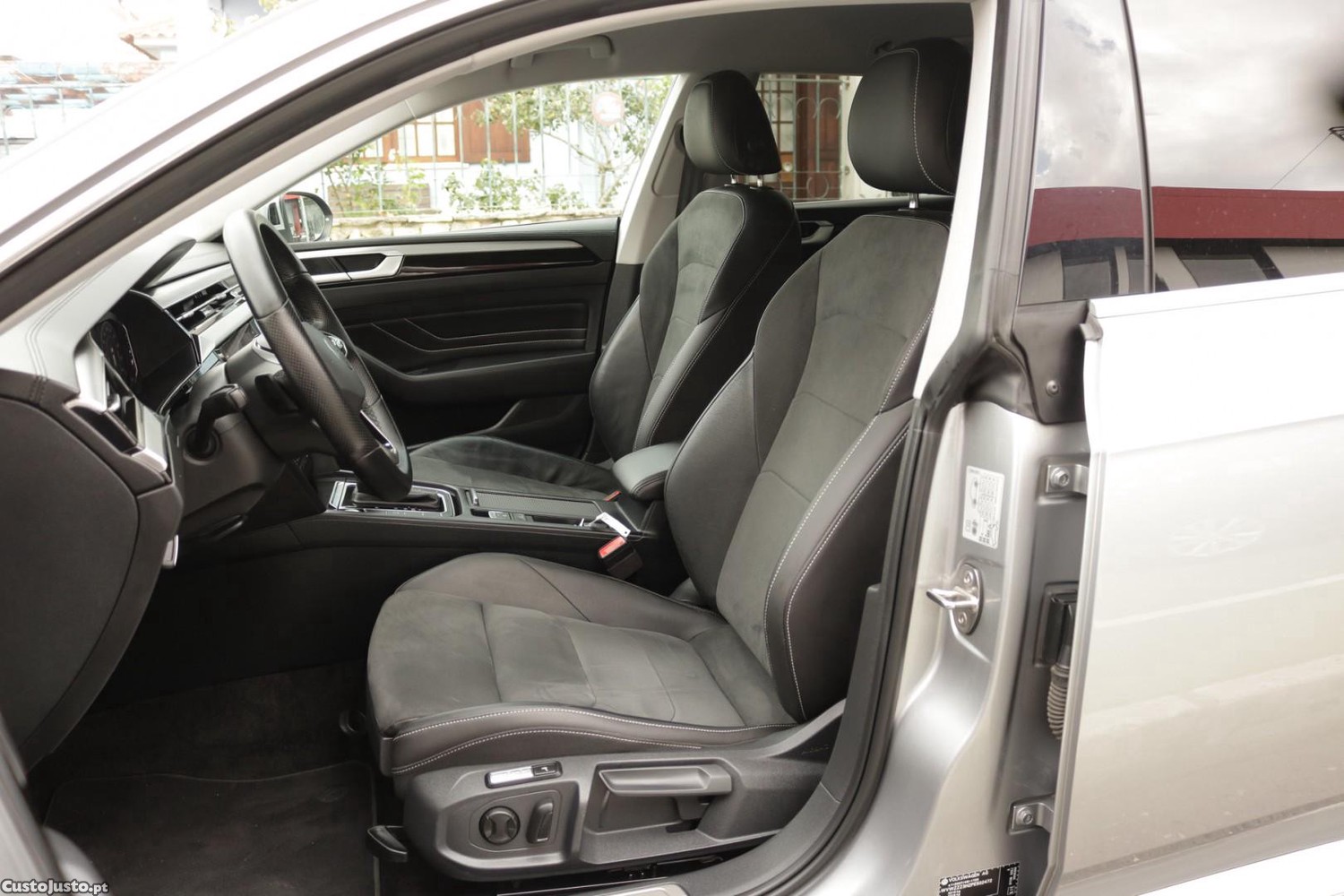 Volkswagen Arteon 2.0 TDI Elegance DSG 150cv — fotografia 38