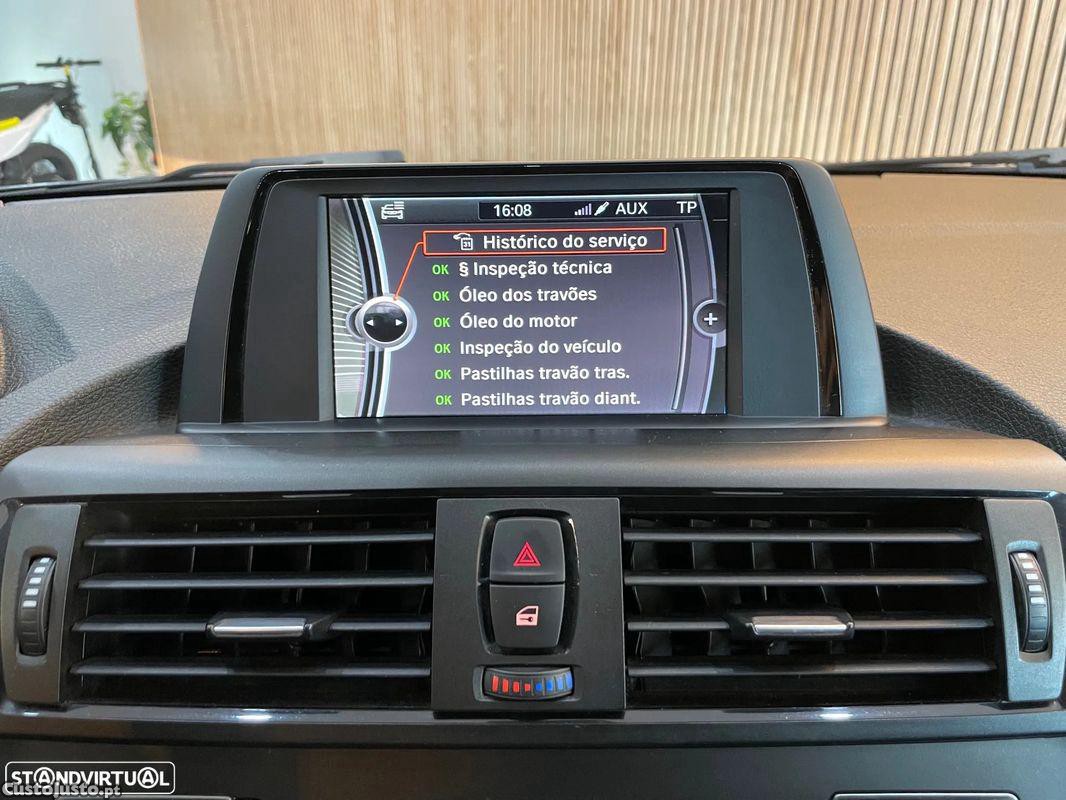BMW 116 d Aut. Sport Line — fotografia 8