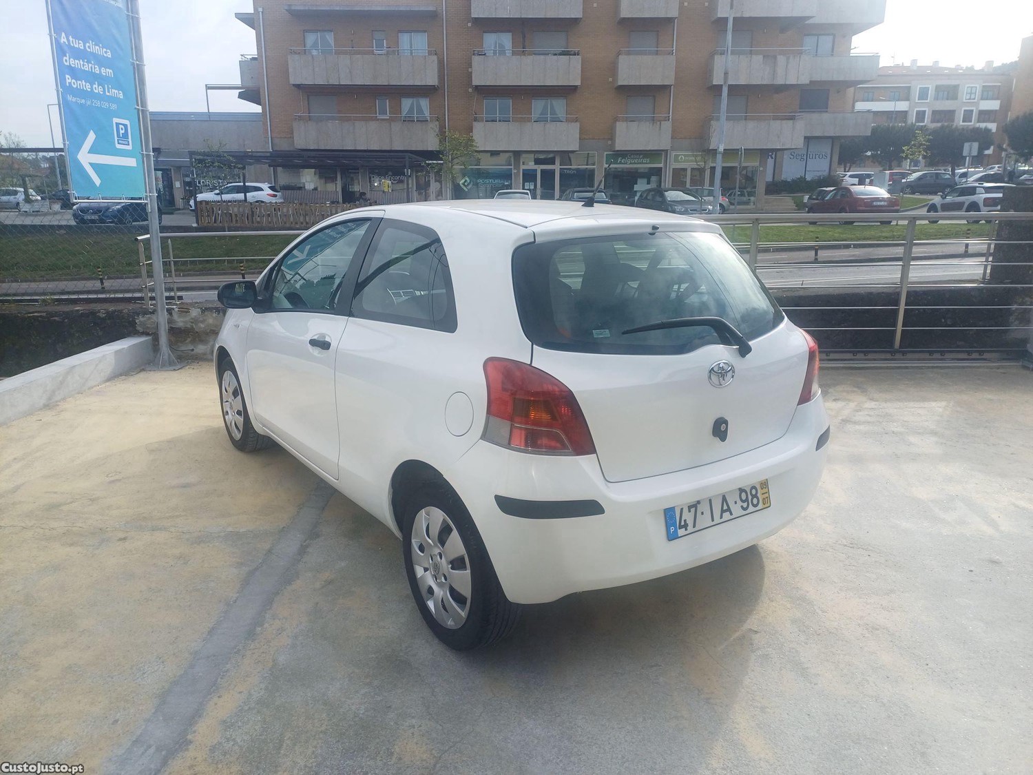 Toyota Yaris 1.4 D4-D — fotografia 9