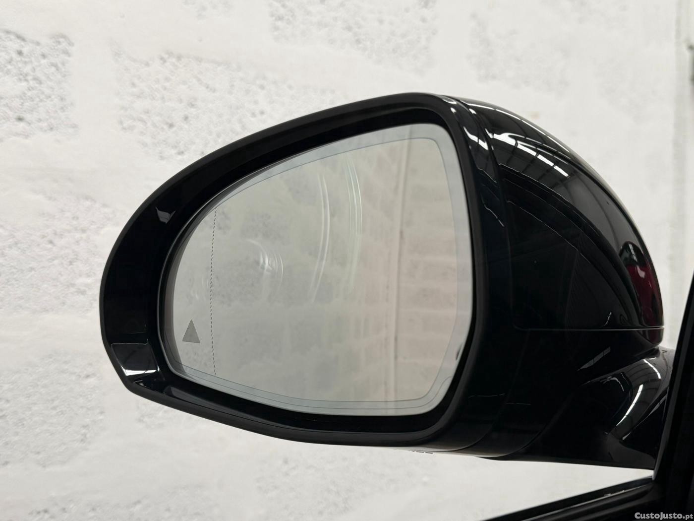 Mercedes-Benz E 300 de AMG Line — fotografia 13