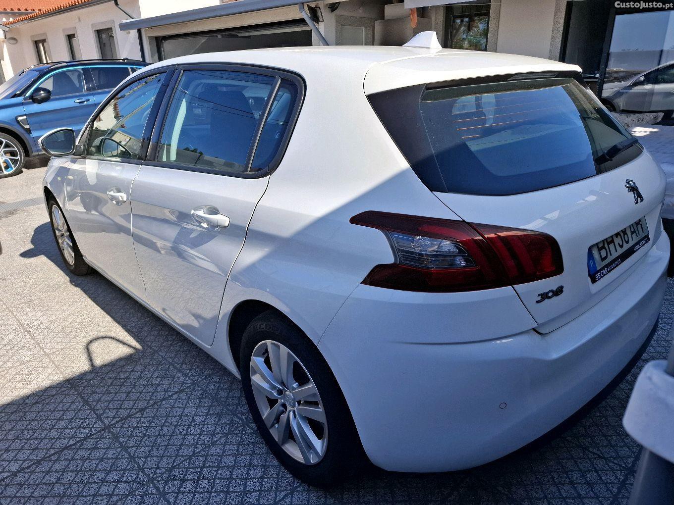 Peugeot 308 1.2 allure 130cv EAT8 - 19 foto 3