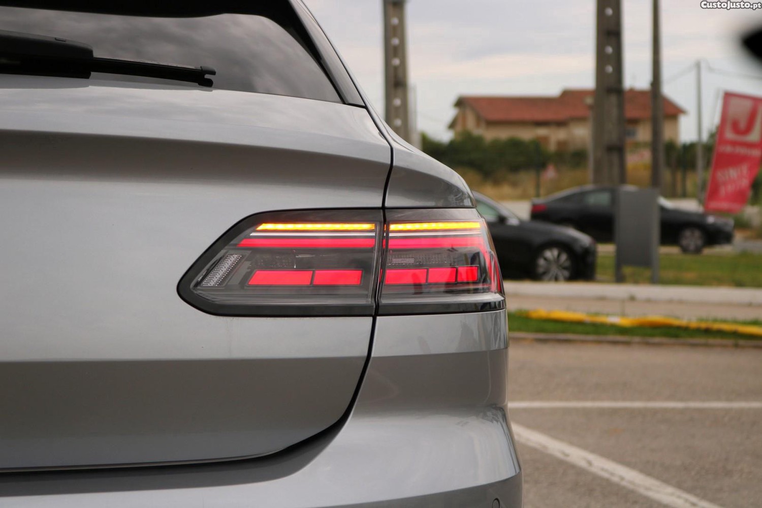 Volkswagen Arteon 2.0 TDI Elegance DSG 150cv — fotografia 49