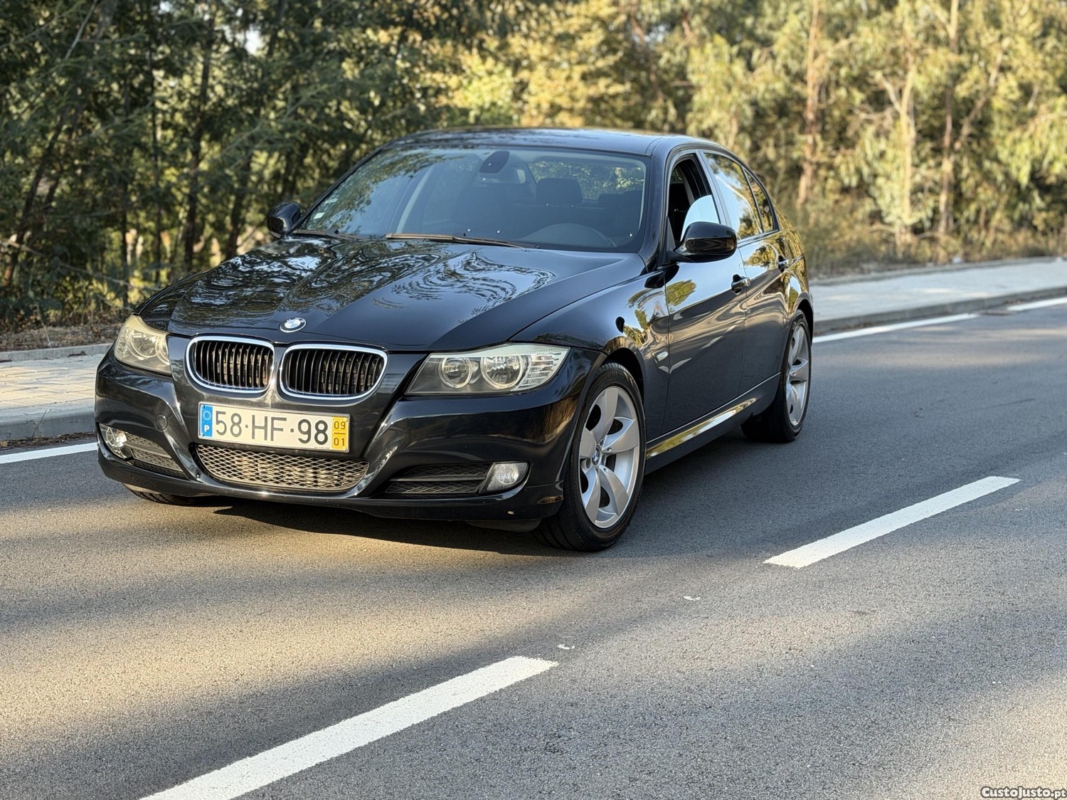 BMW 320 Lci — photo 2