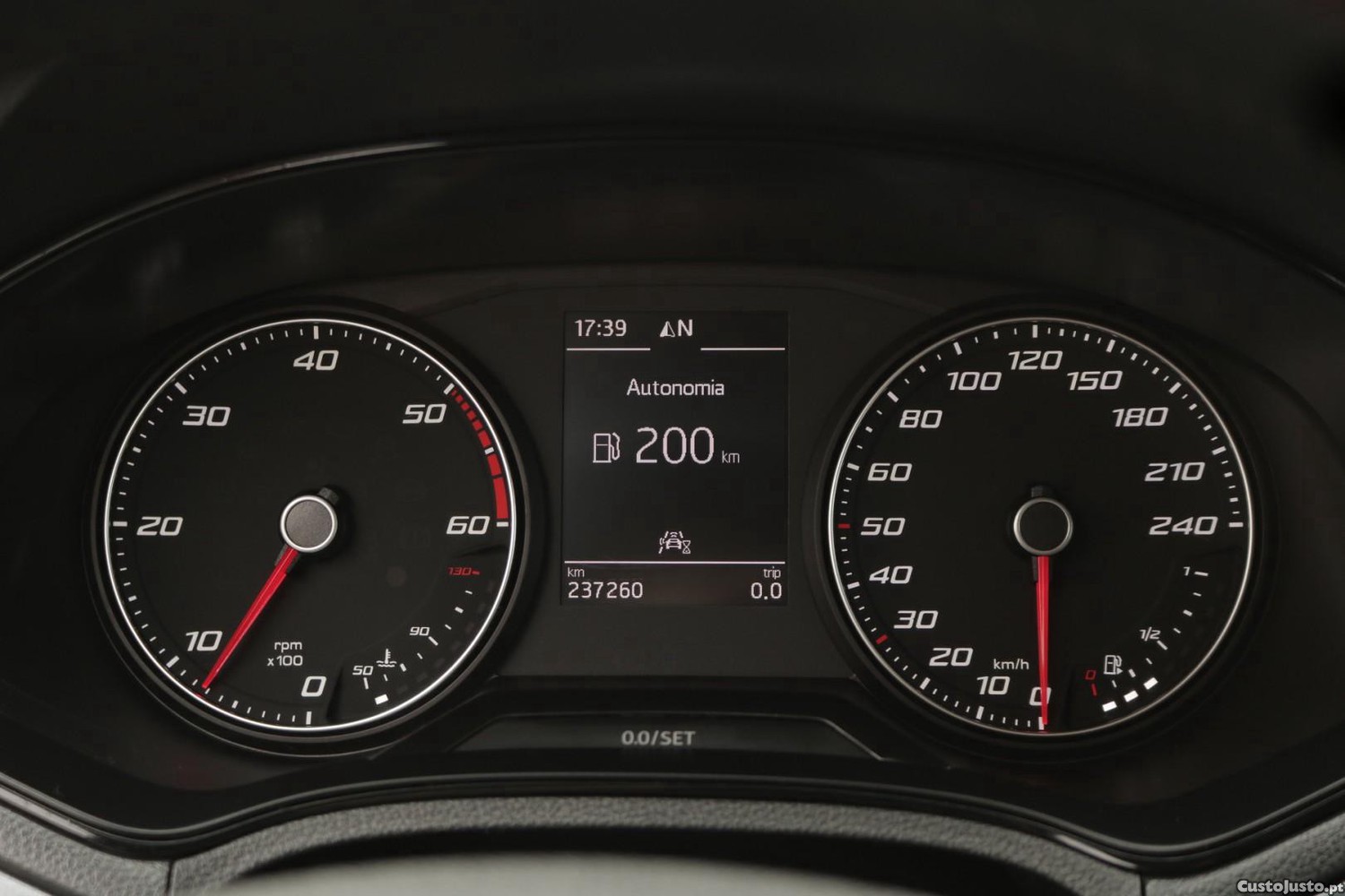 SEAT Arona 1.6 TDI Style — fotografia 28
