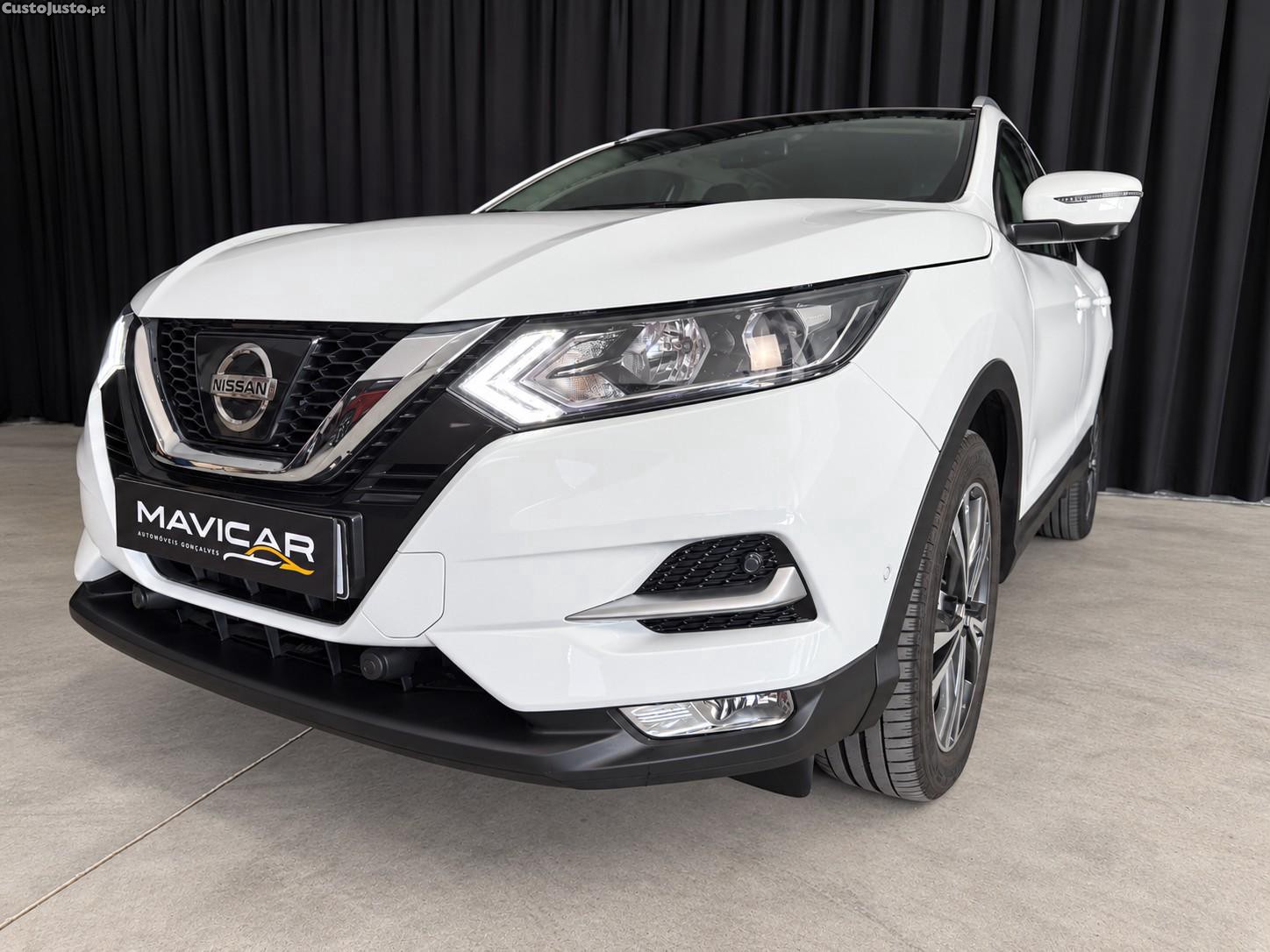 Nissan Qashqai 1.5 dCi N-Connecta 18 - 17 foto 2