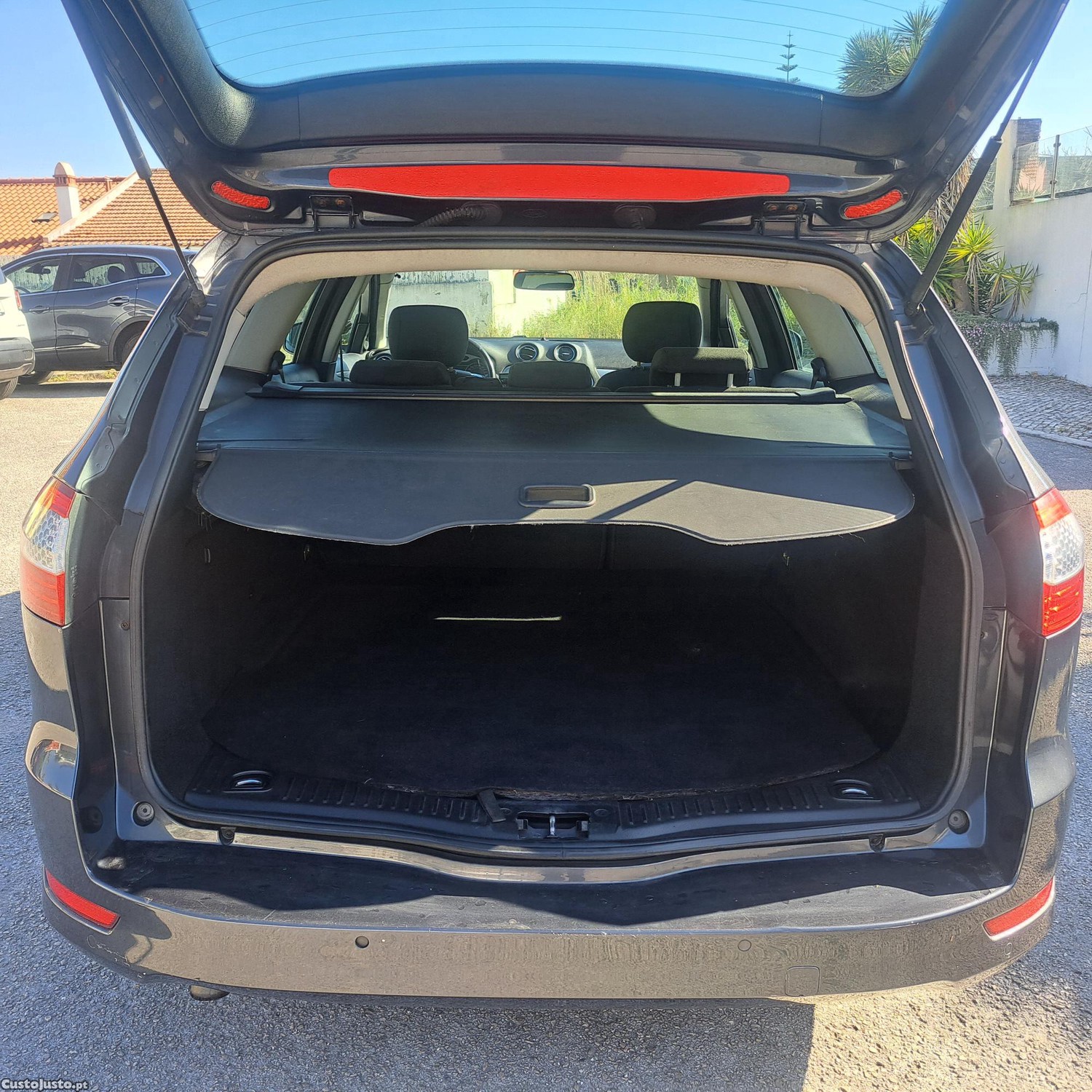 Ford Mondeo 1.8 TDCI - 08 foto 3
