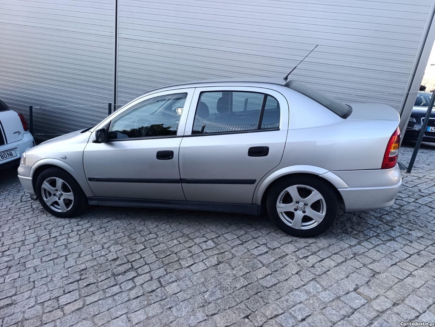 Opel Astra 1.7 TD CLUB - 99 foto 5