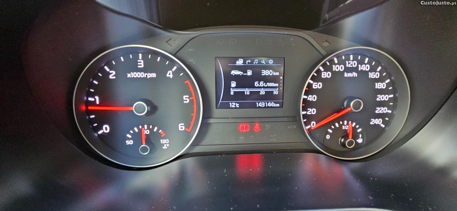 Kia Sportage 1.7 CRdi - 18 foto 3