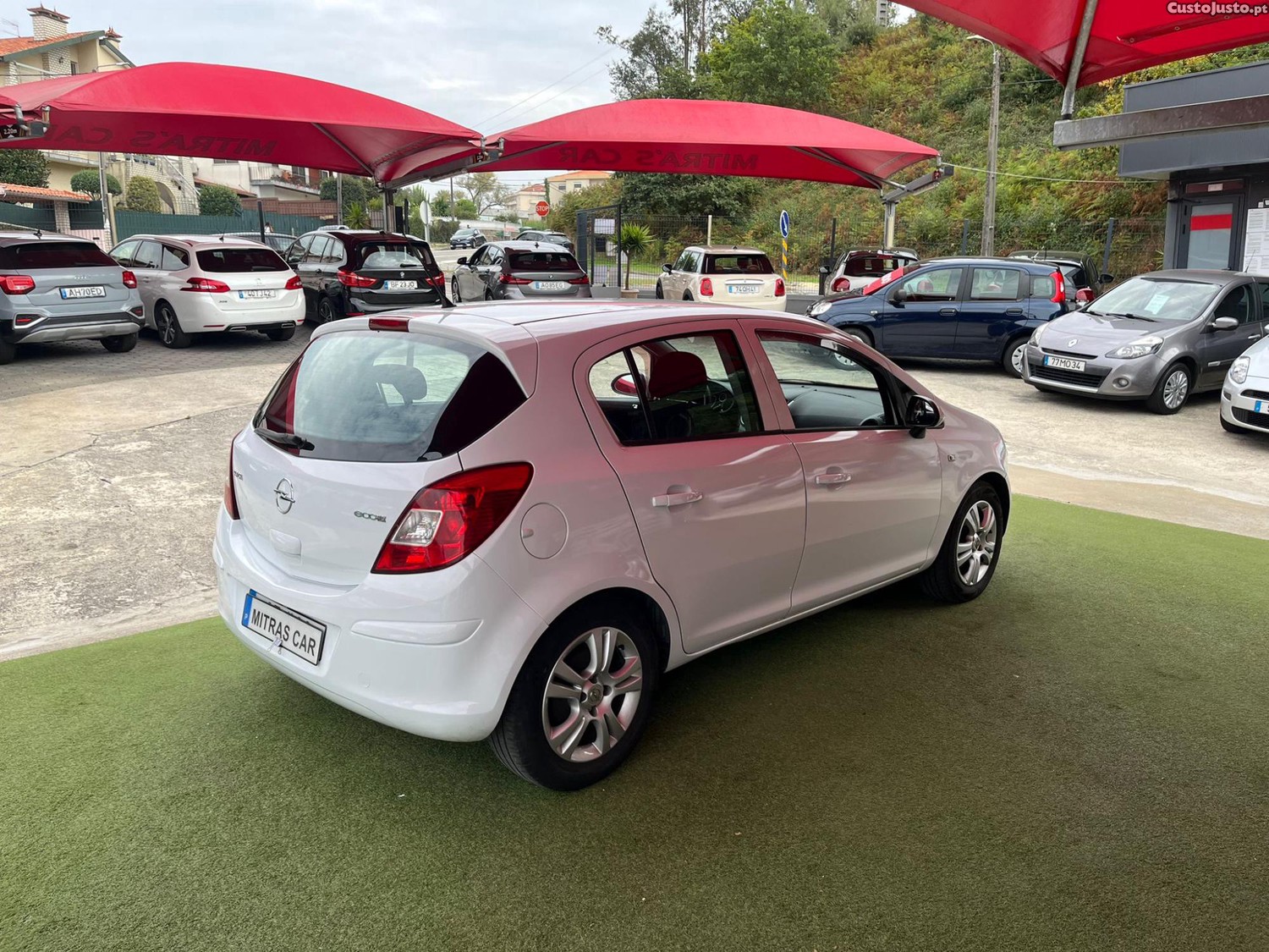 Opel Corsa 1.3 CDTI — fotografia 16