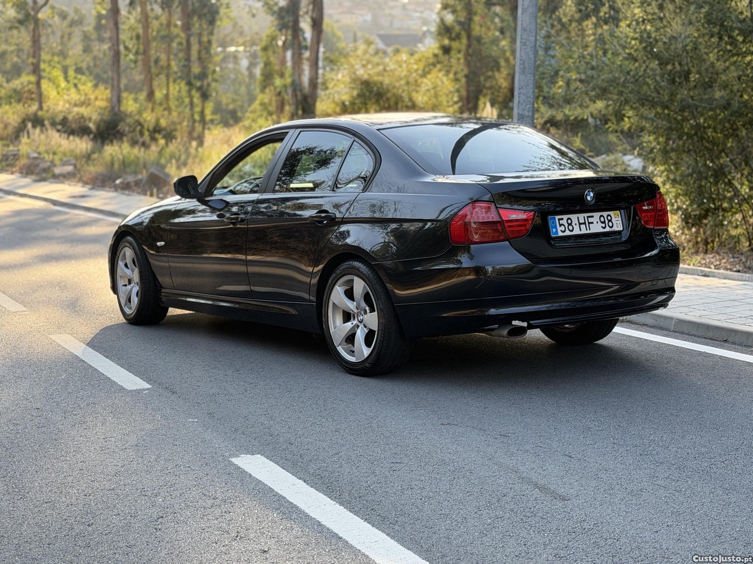 BMW 320 Lci — photo 3