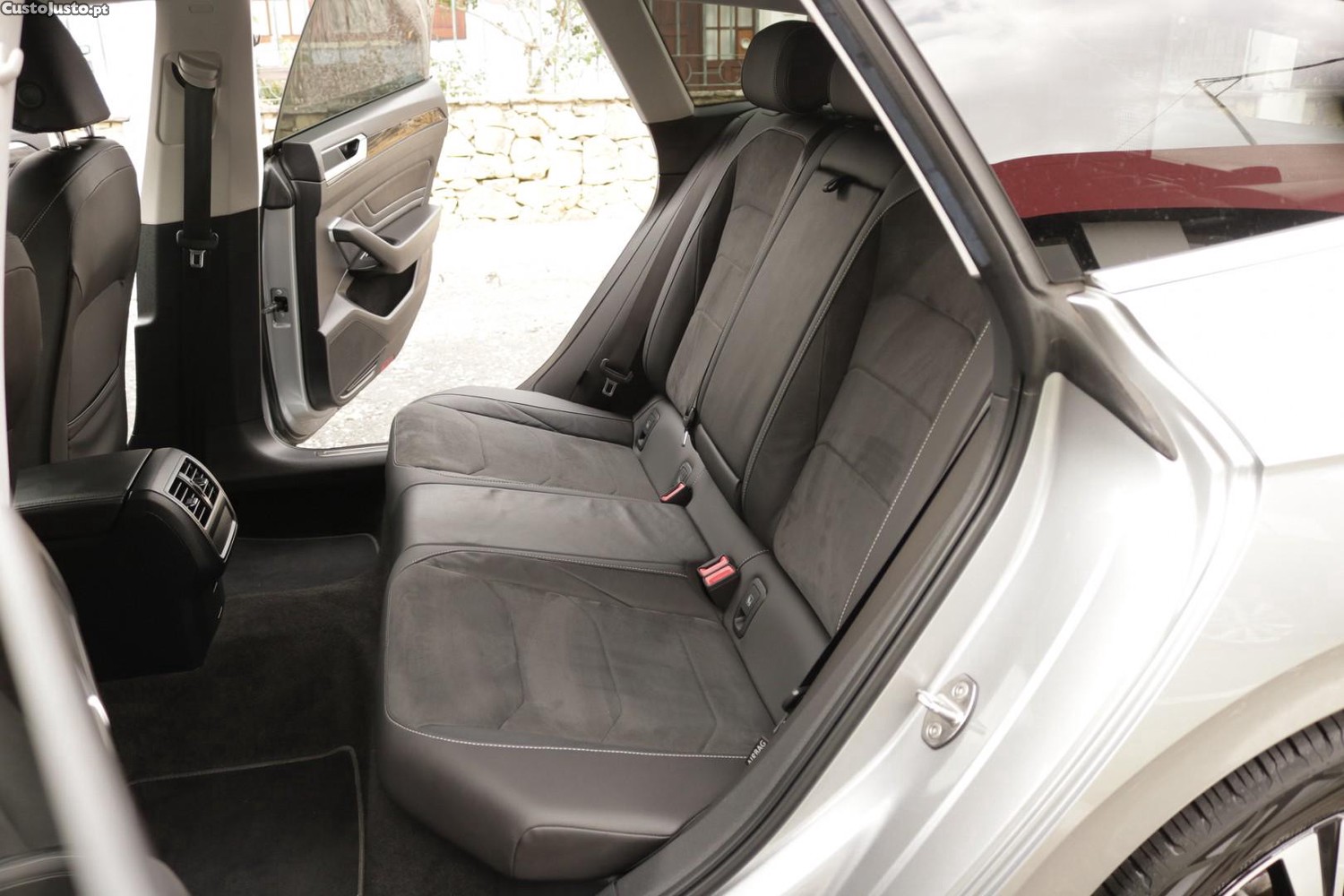 Volkswagen Arteon 2.0 TDI Elegance DSG 150cv — fotografia 30
