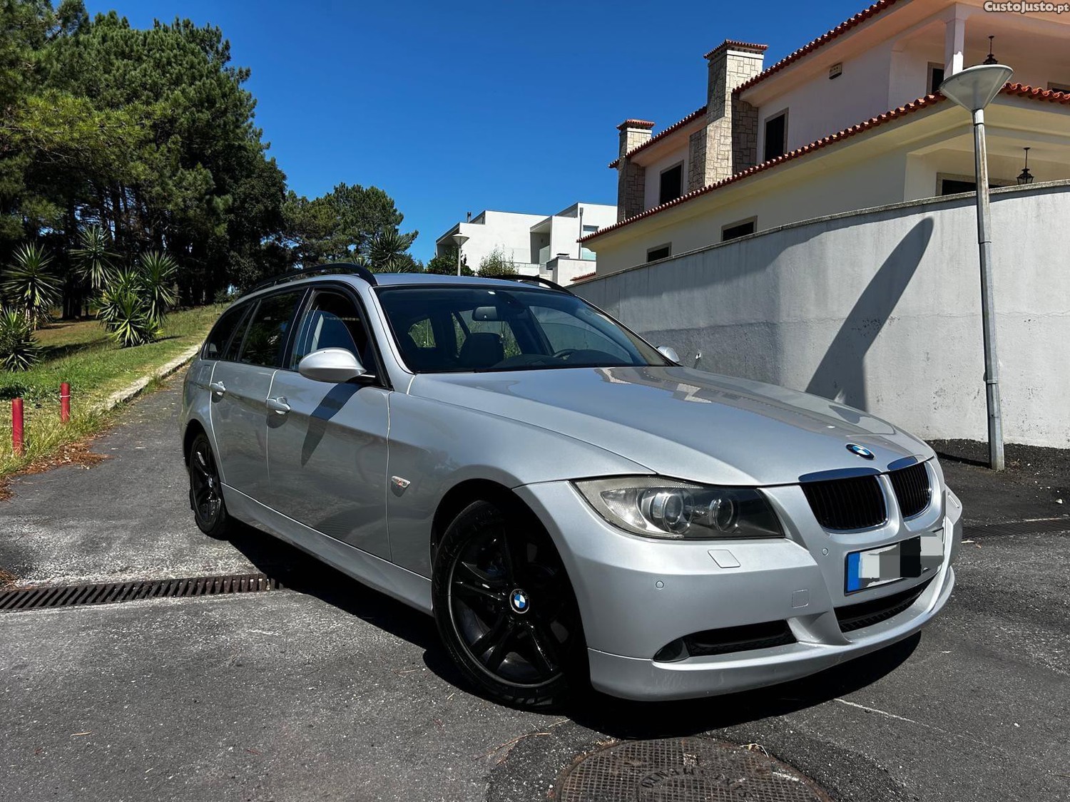 BMW 320 2.0 177cv Navigation — fotografia 12