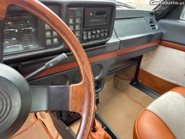 Alfa Romeo Alfetta 2000 de injecao — fotografia 3