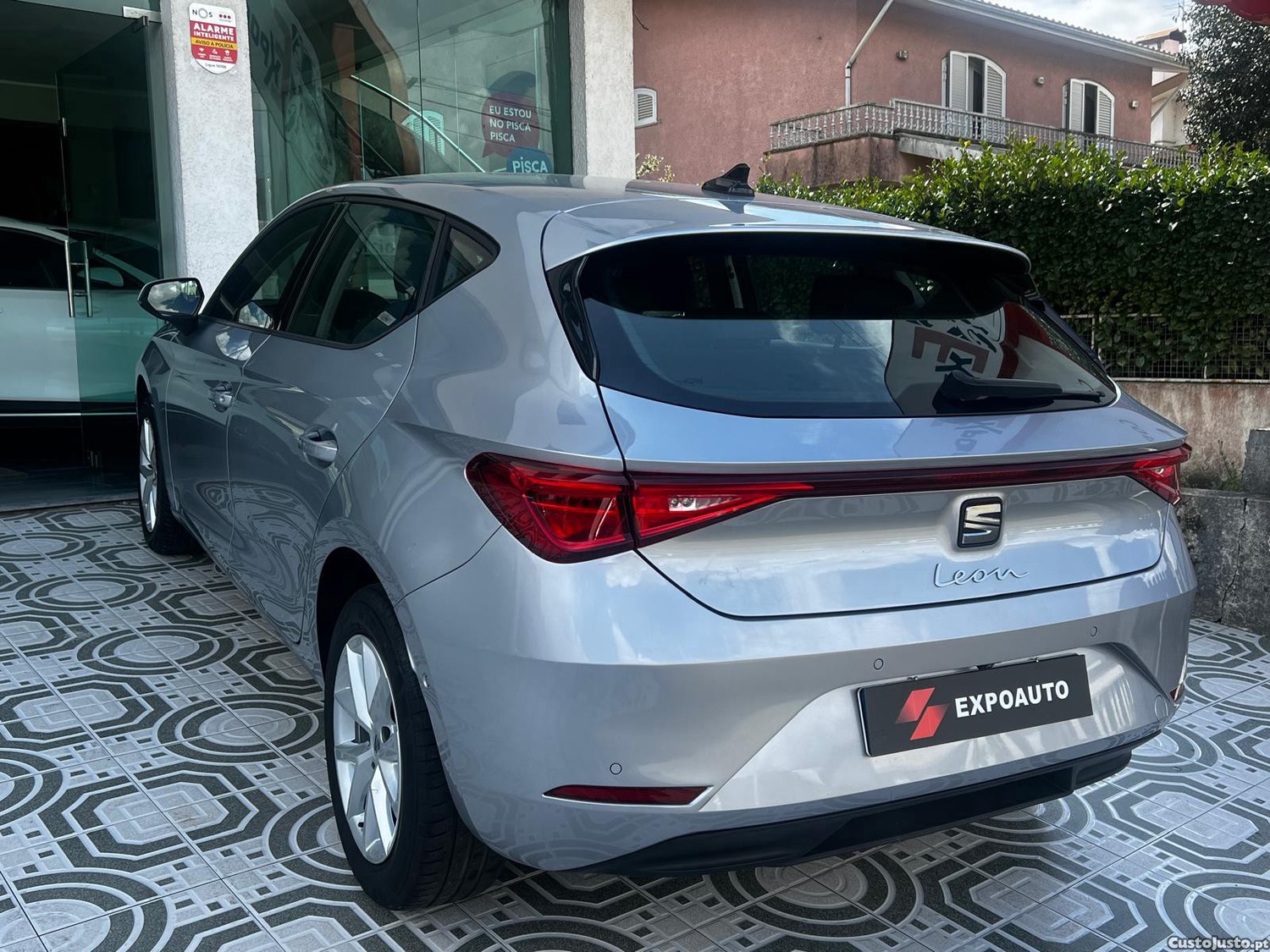 Seat Leon Leon 1.0 Tsi Style - 22 — photo 2