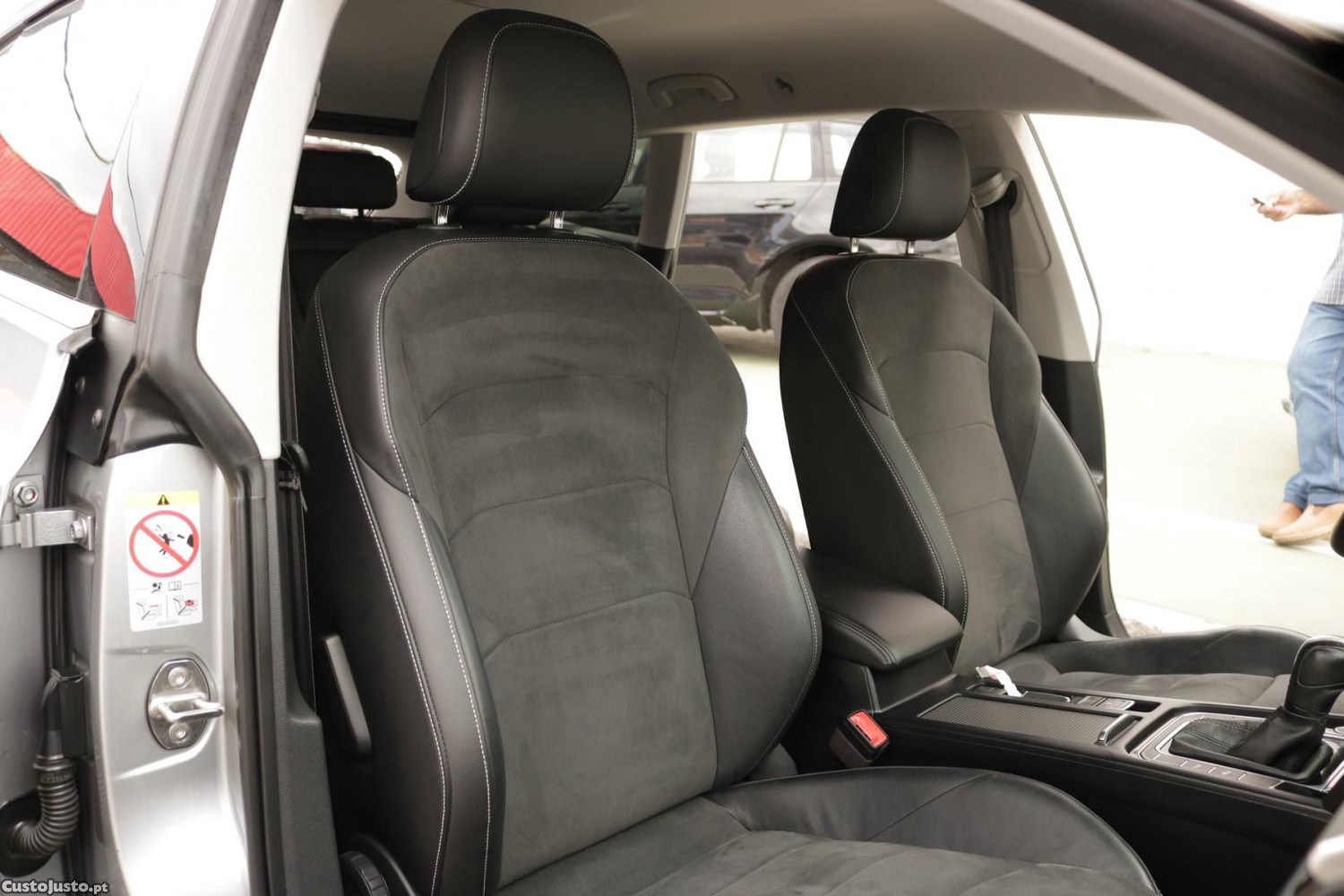 Volkswagen Arteon 2.0 TDI Elegance DSG 150cv — fotografia 34