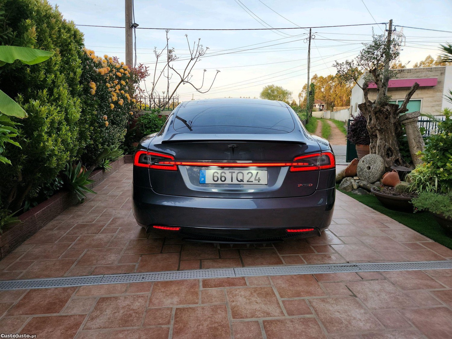 Tesla Model S P 85D - 15 foto 4