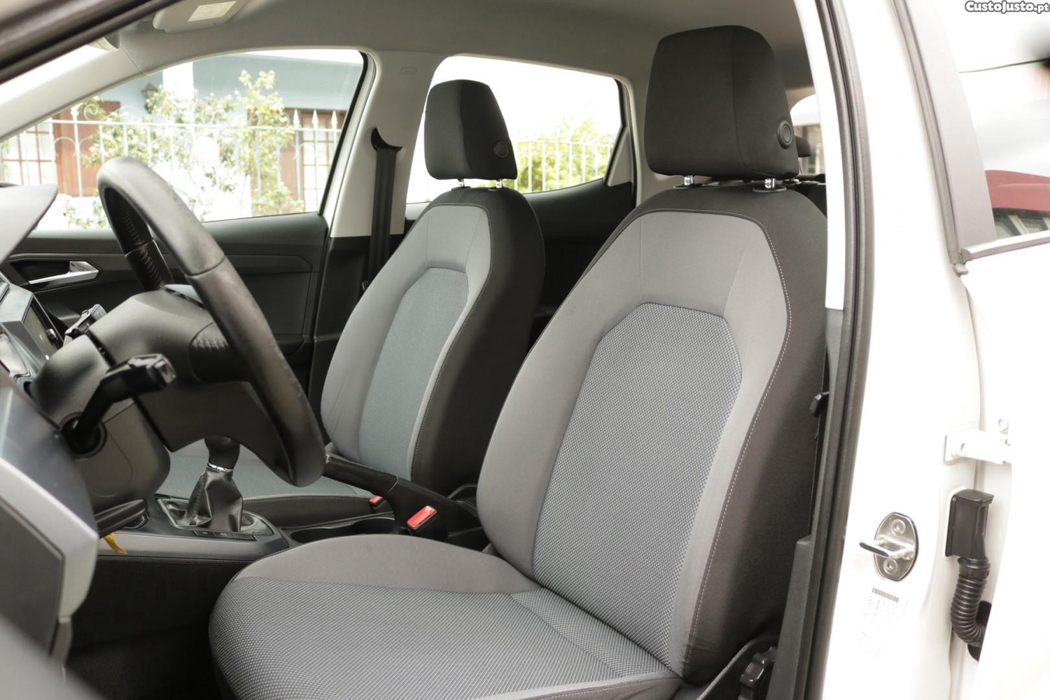 SEAT Arona 1.6 TDI Style — fotografia 45