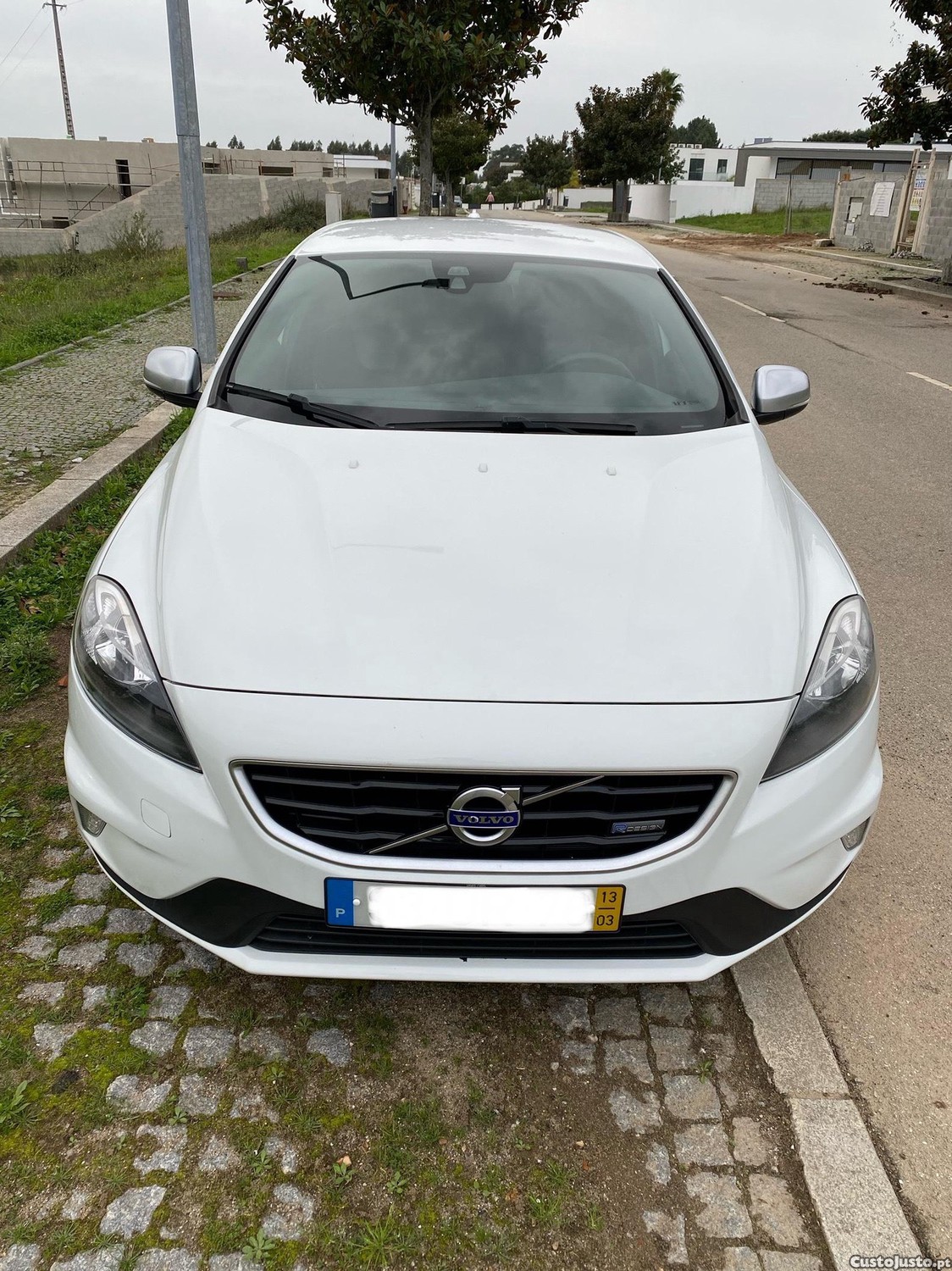 Volvo V40 R-design — photo 2