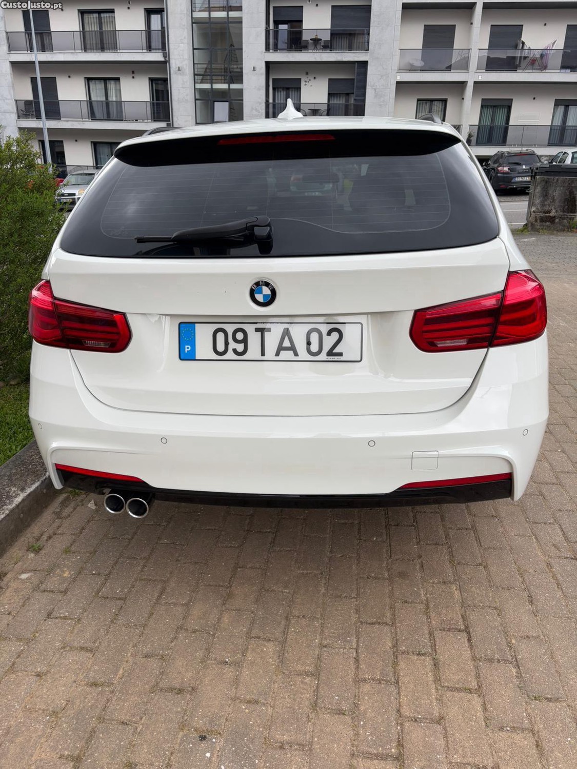 BMW 320 Pack M - 16 — photo 3