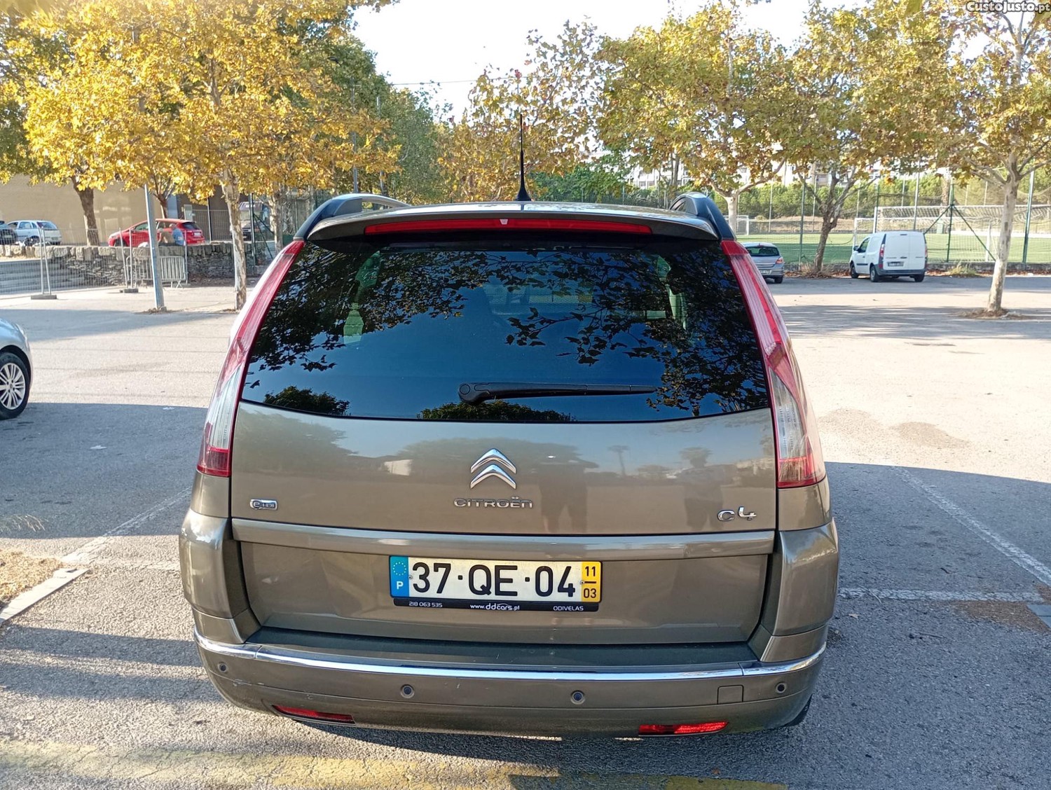 Citroën C4 Picasso — fotografia 6