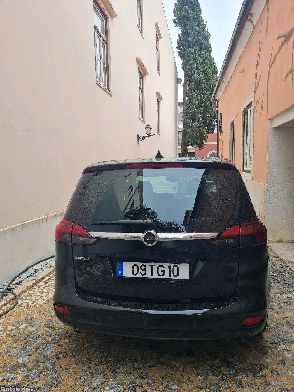 Opel Zafira Innovation 1.6 CDTi — photo 3