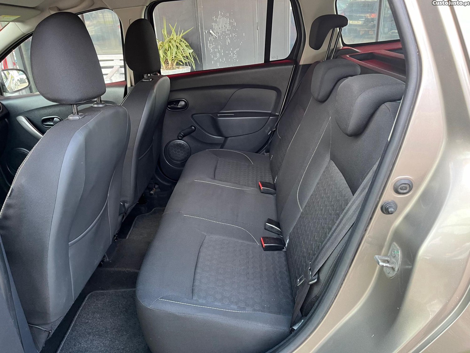 Dacia Logan MCV | 1.5 DCI — fotografia 11