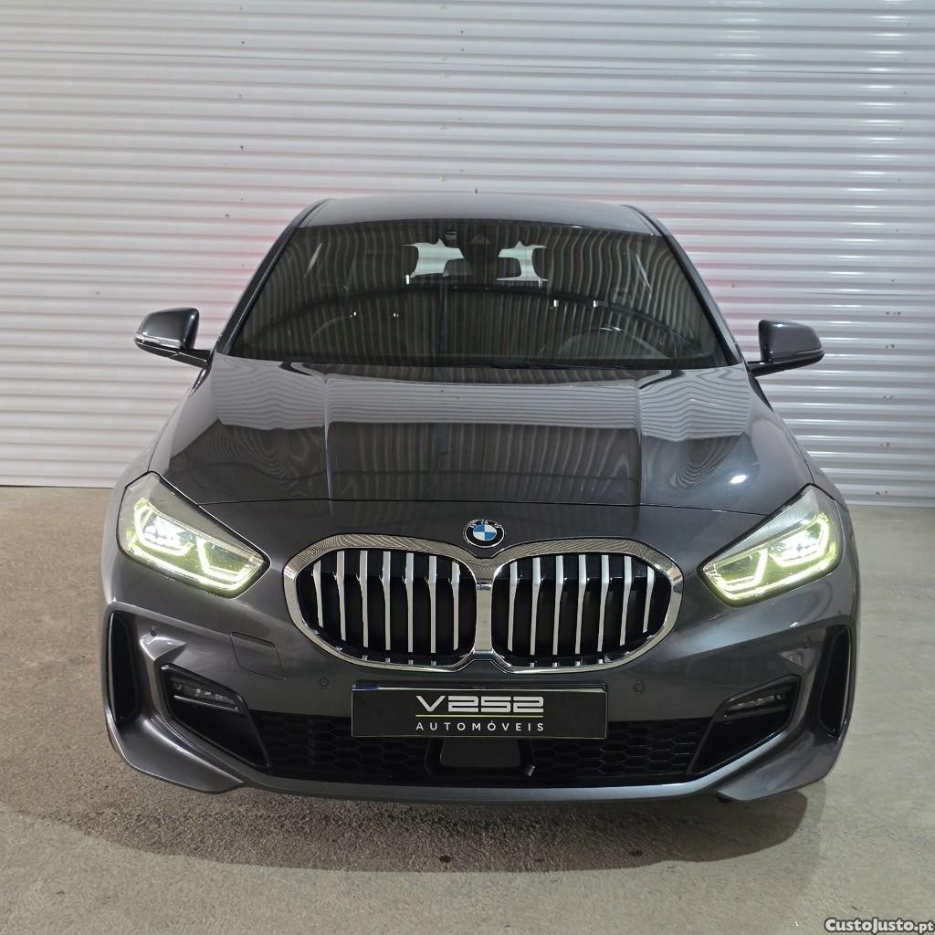 BMW 116 d Pack Desportivo M — fotografia 19