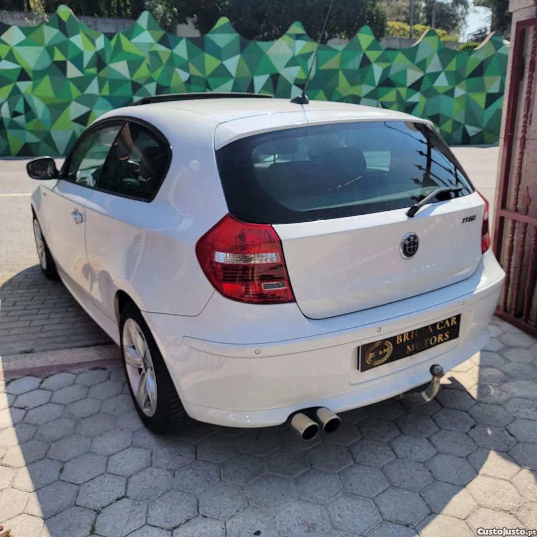 BMW 116 I edition lifestyle — fotografia 11