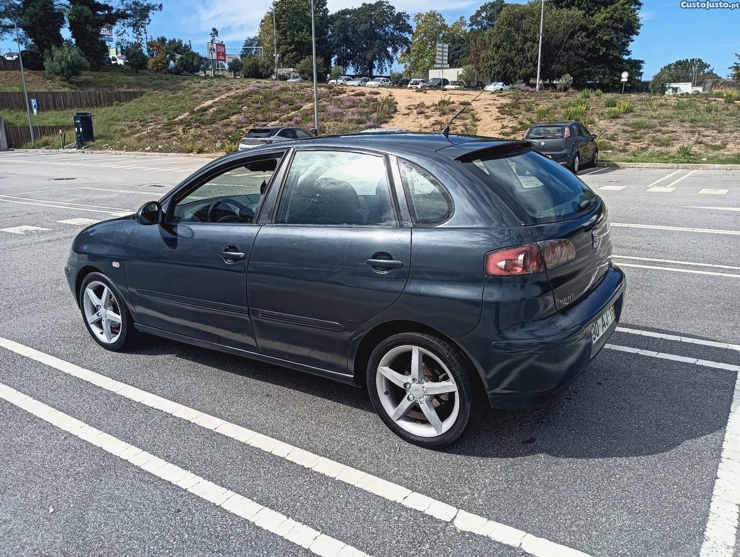 Seat Ibiza 1.4i sport 100cv - 05 foto 5