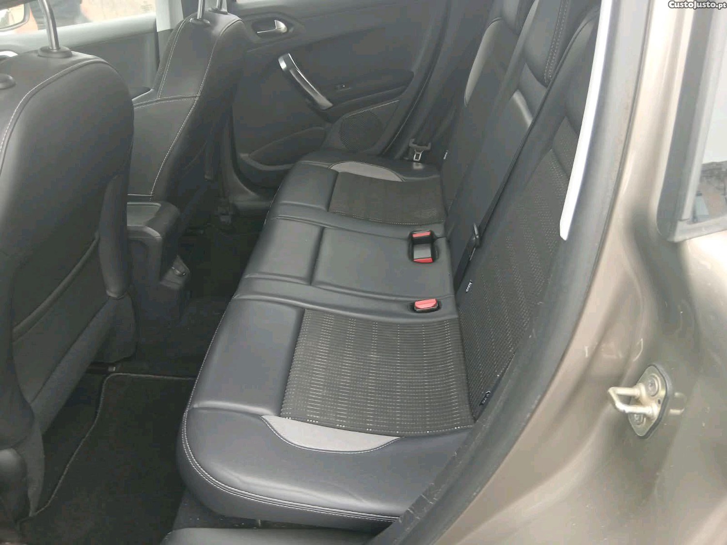 Peugeot 2008 1.2 NACIONAL com Gps — photo 4
