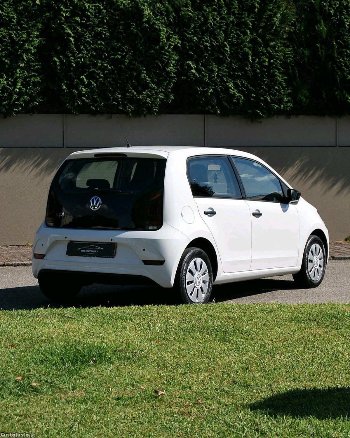 VW Up! 1.0 MOVE - 18 foto 4