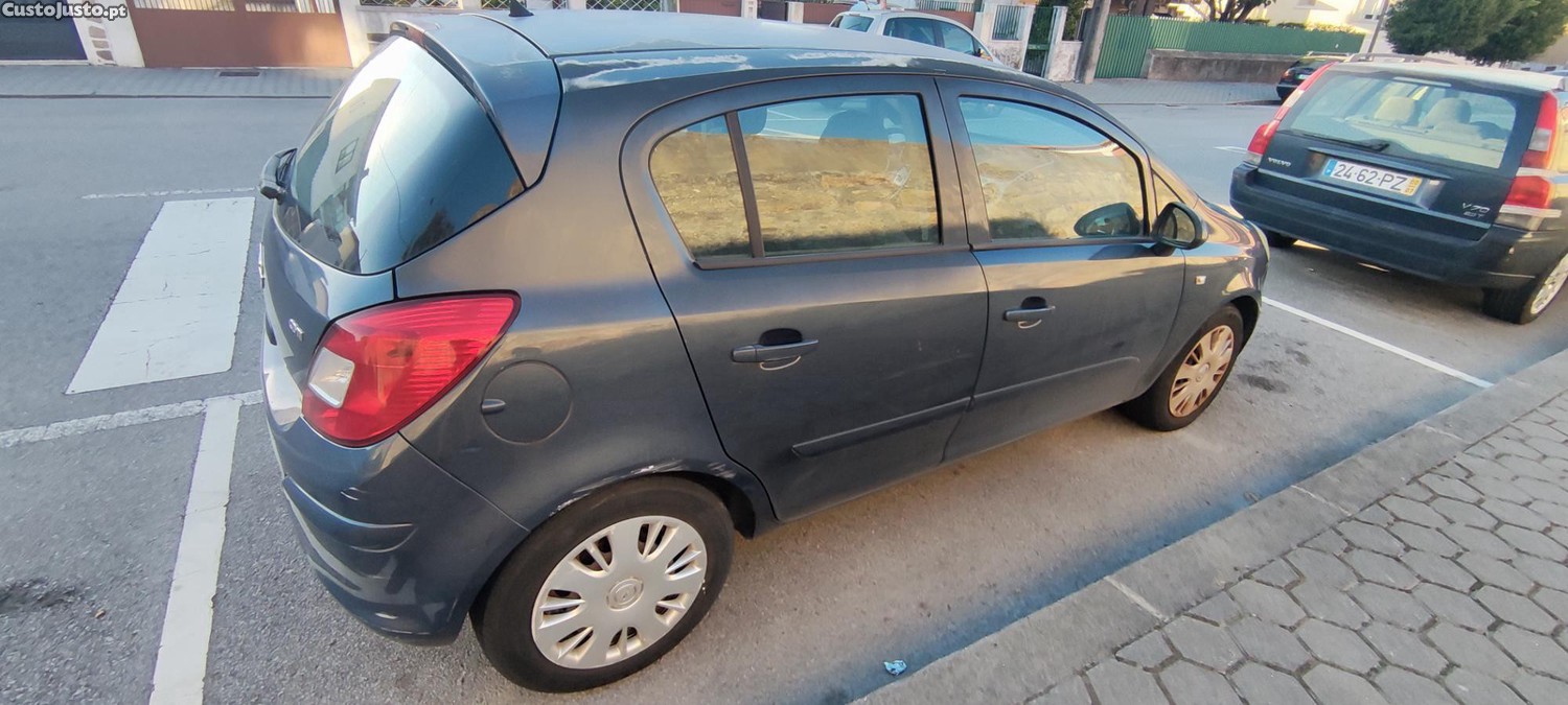 Opel Corsa A — photo 3