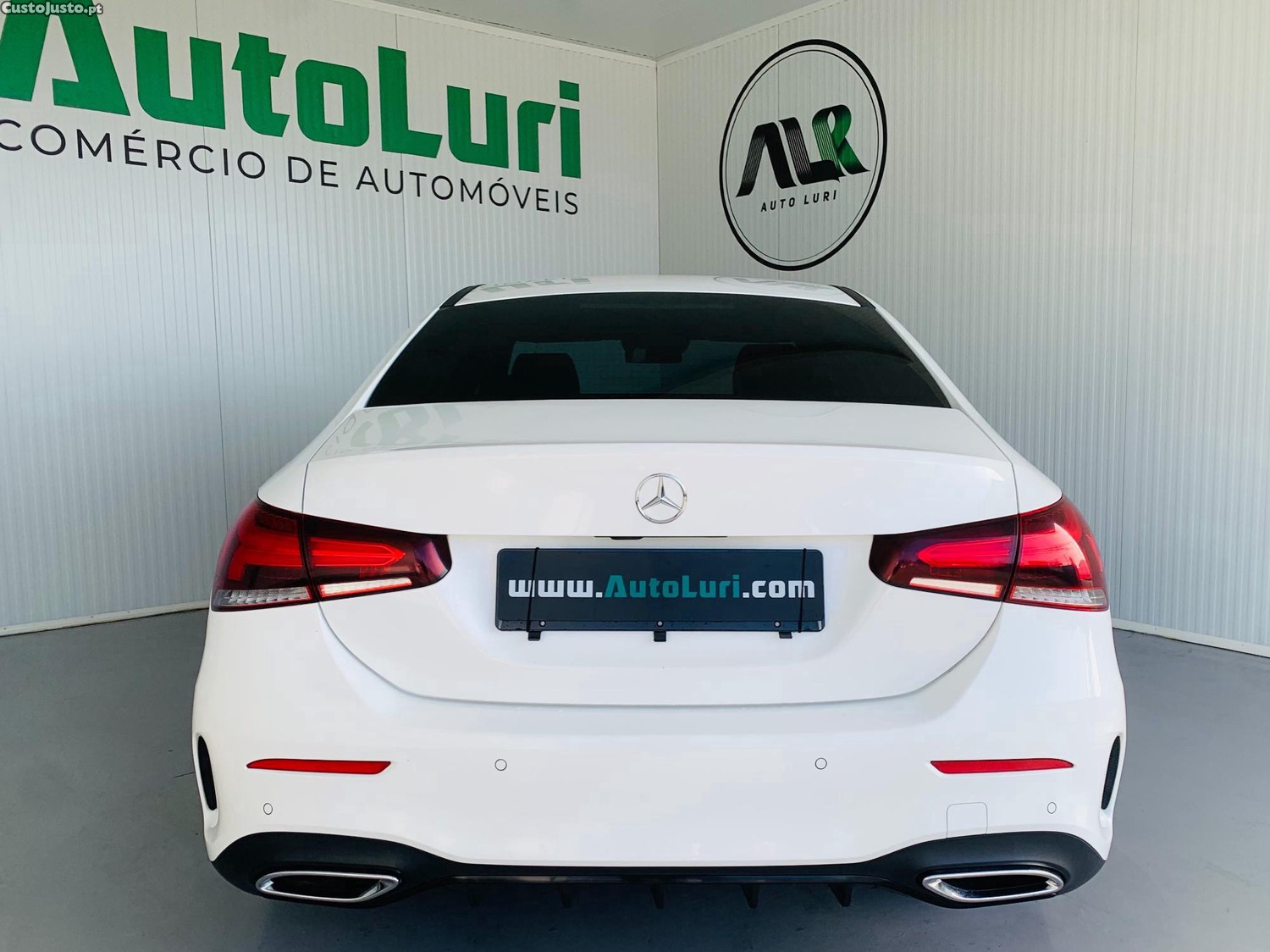 Mercedes-Benz A 180 Limousine d AMG Line — fotografia 10