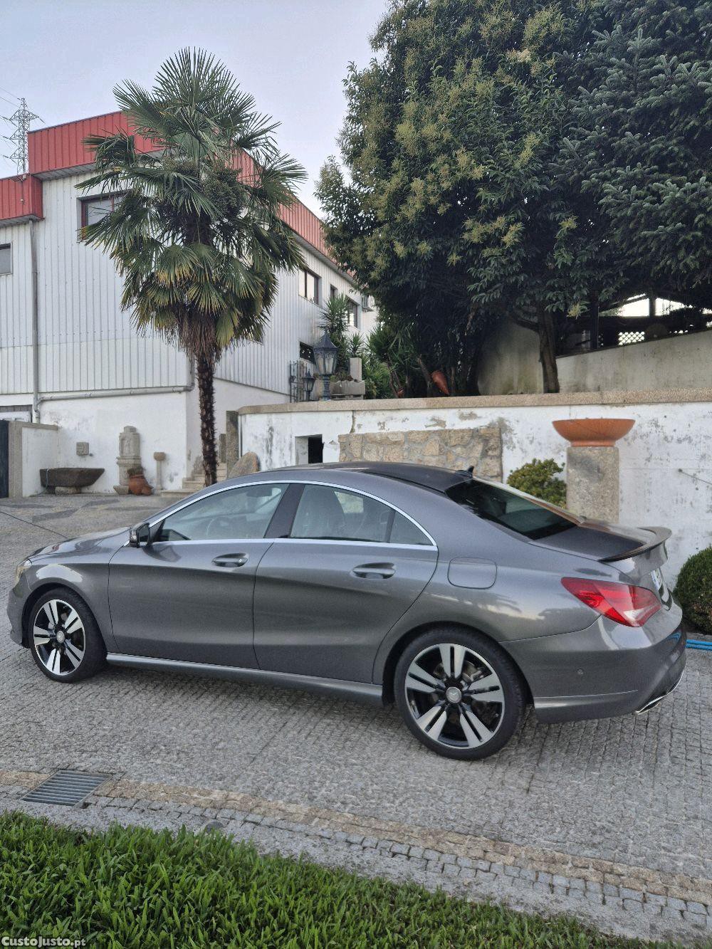 Mercedes-Benz CLA 180 Coupé — photo 2