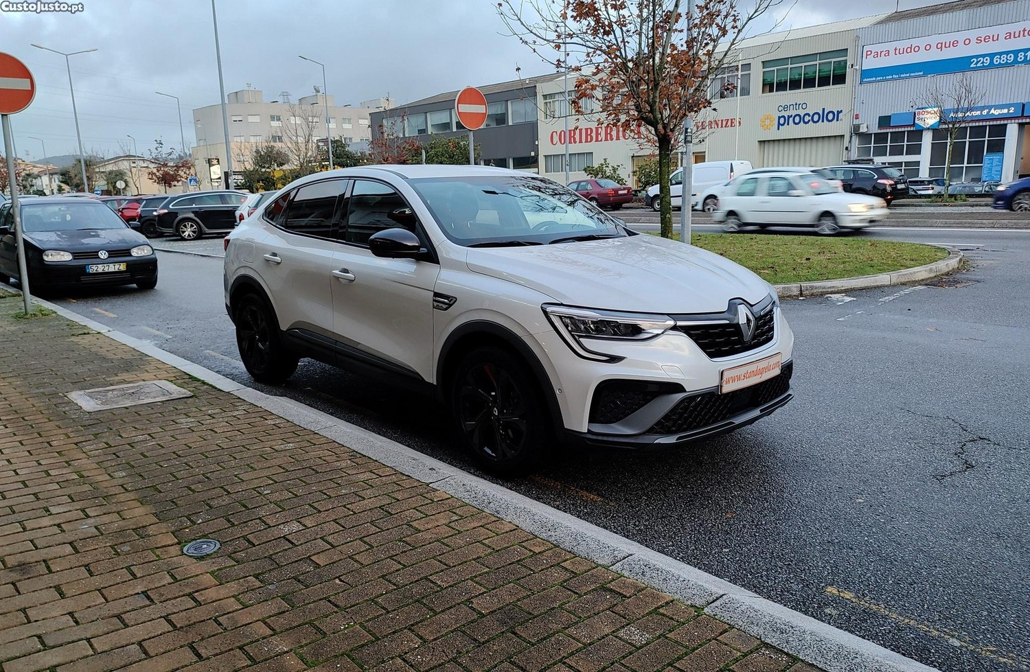 Renault Arkana 1.6 E-Tech R.S.Line — fotografia 12