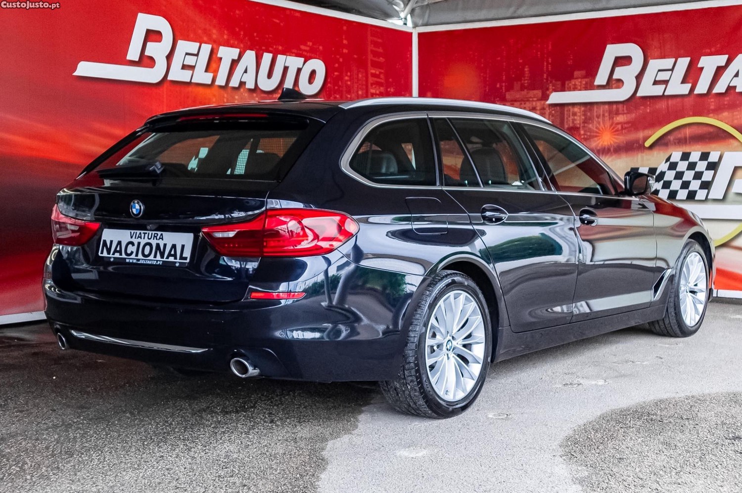 BMW 520 dA Touring Line Luxury Auto - 20 — photo 5