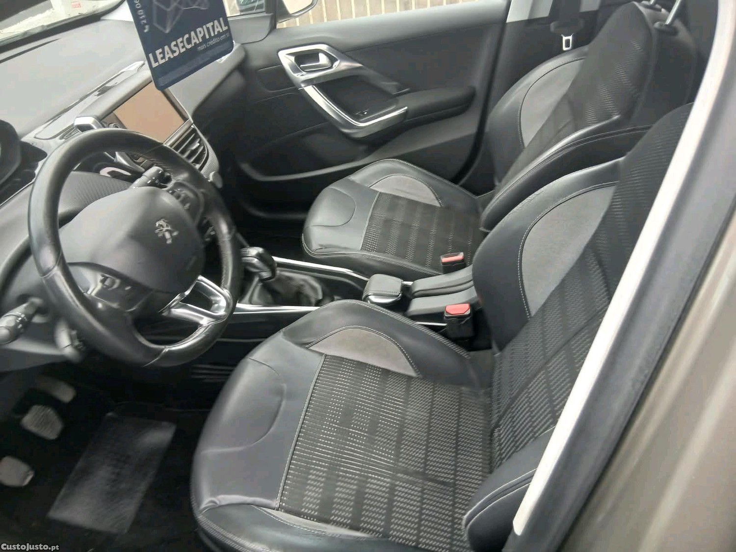 Peugeot 2008 1.2 NACIONAL com Gps — photo 3