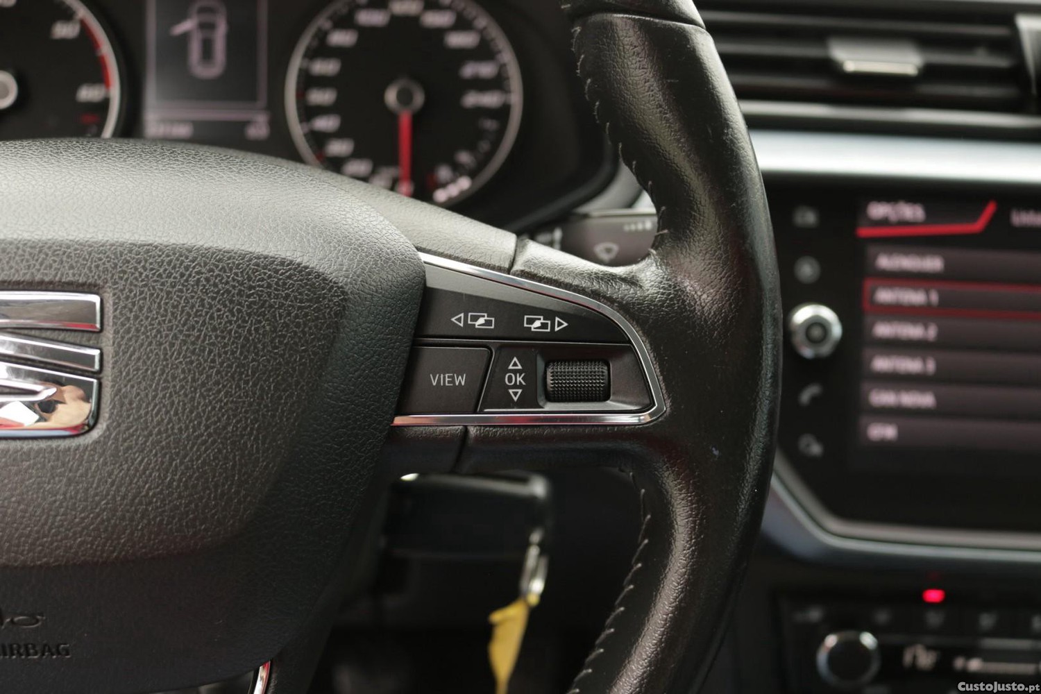 SEAT Arona 1.6 TDI Style — fotografia 29