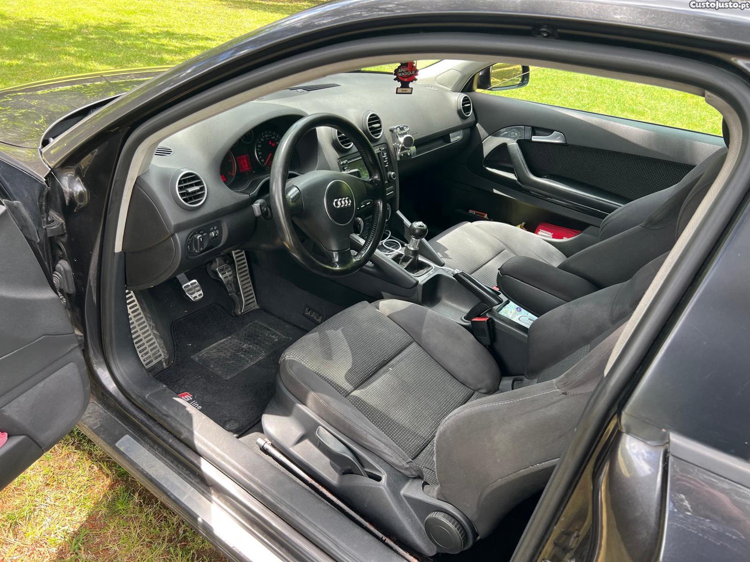 Audi A3 8P — photo 2