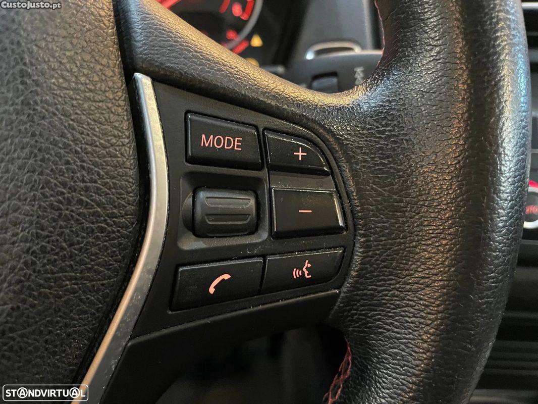 BMW 116 d Aut. Sport Line — fotografia 4