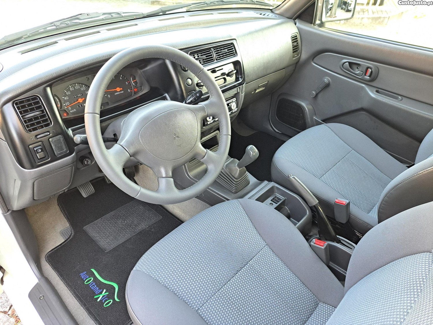 Mitsubishi L200 2.5 TD KING Caixa aberta — fotografia 19