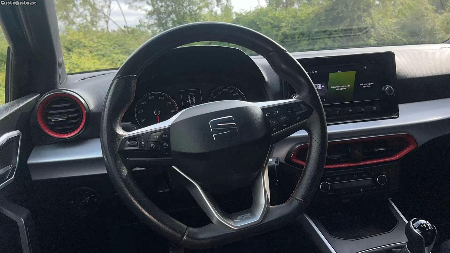 SEAT Arona 1.0 tsi fr — fotografia 2