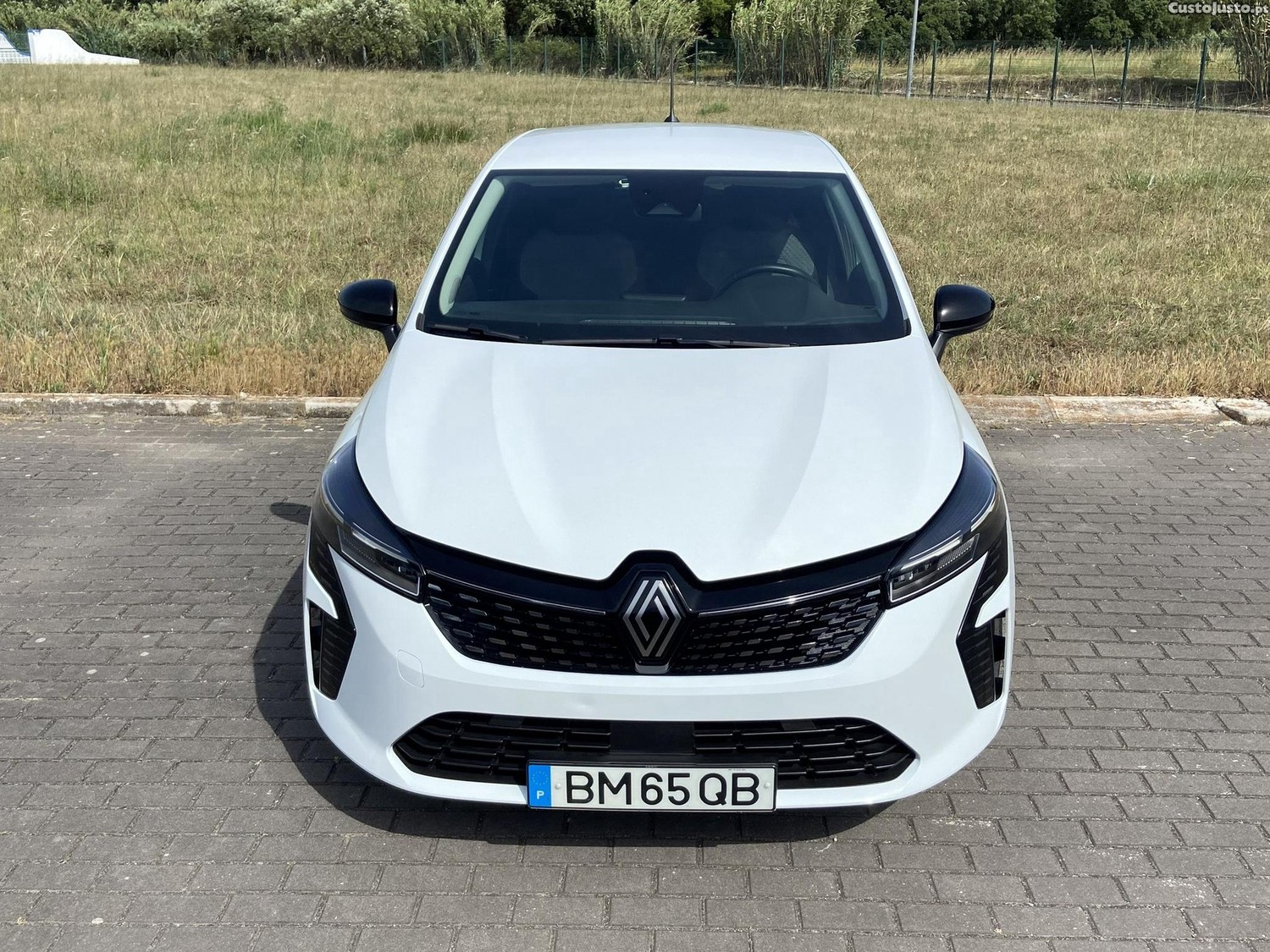 Renault Clio 1.0 TCe Evolution — fotografia 13