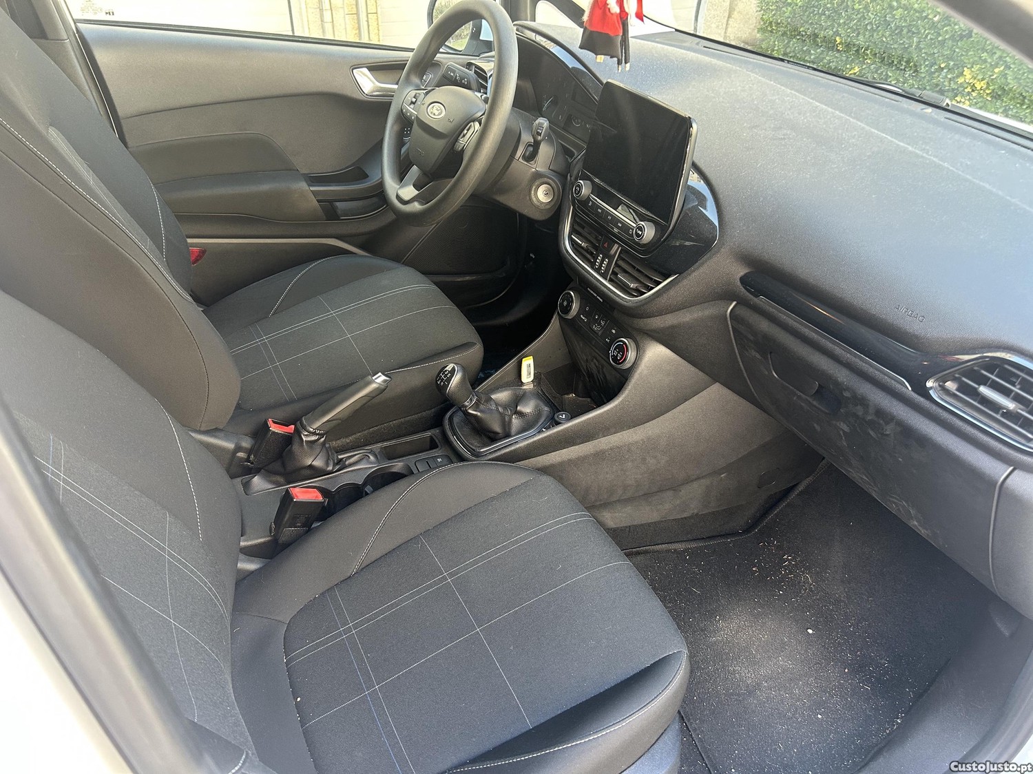 Ford Fiesta Business — photo 3