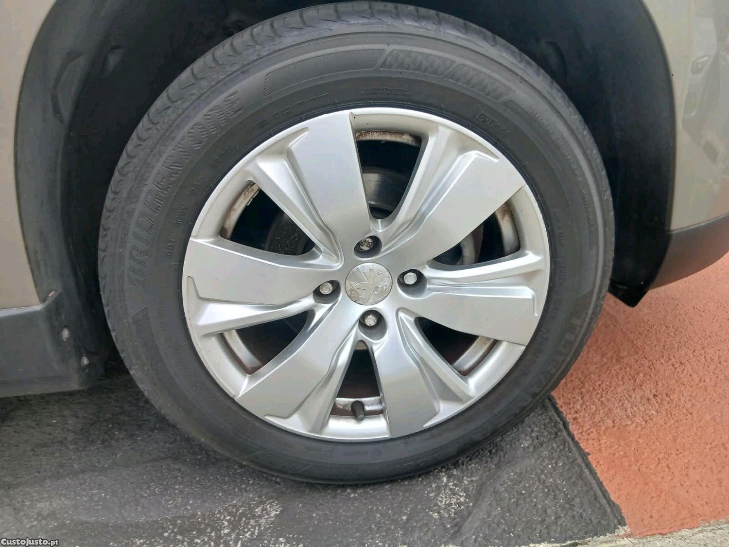 Peugeot 2008 1.2 NACIONAL com Gps — photo 5