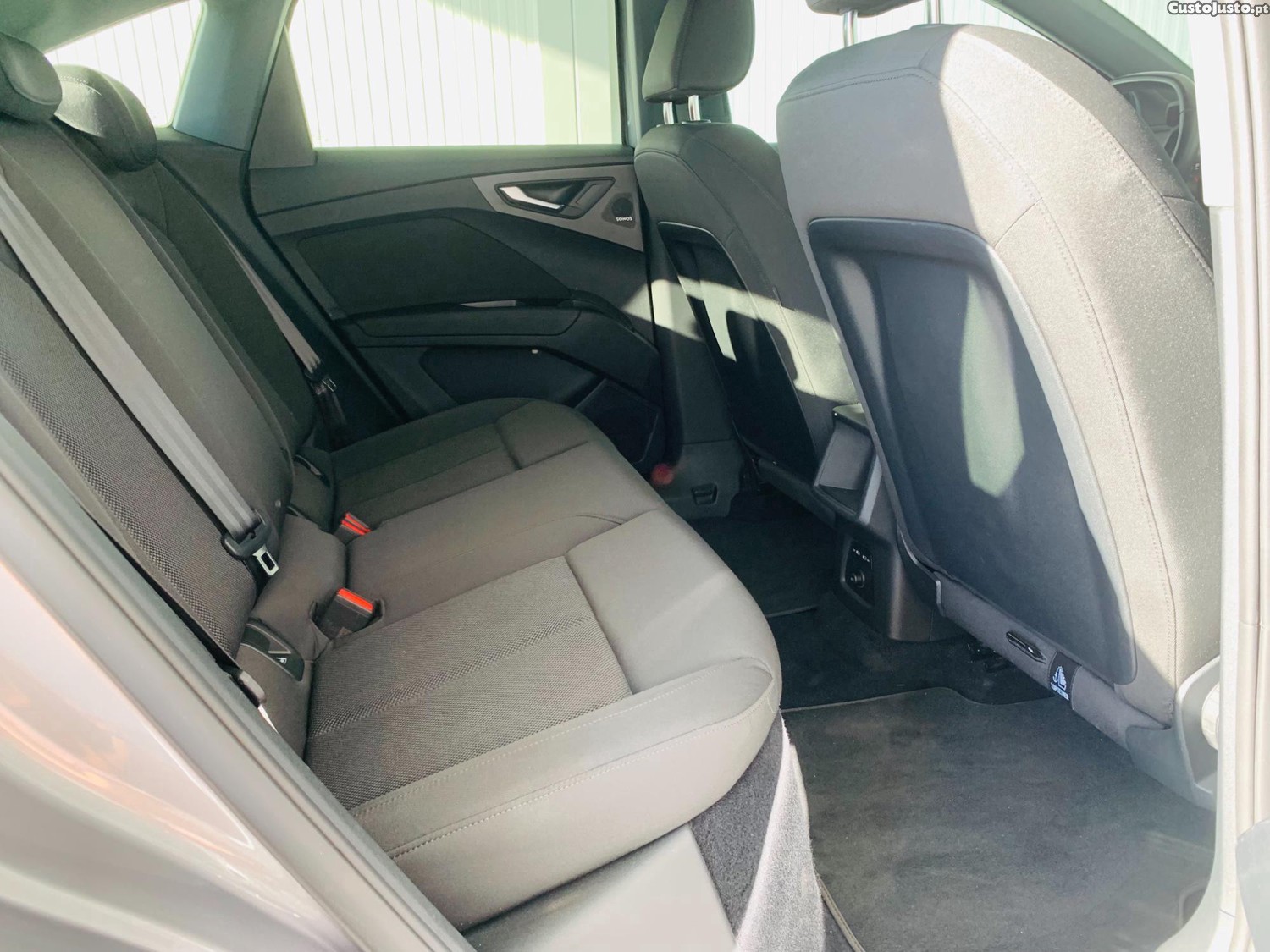 Audi e-tron Q4 SportBack — fotografia 3
