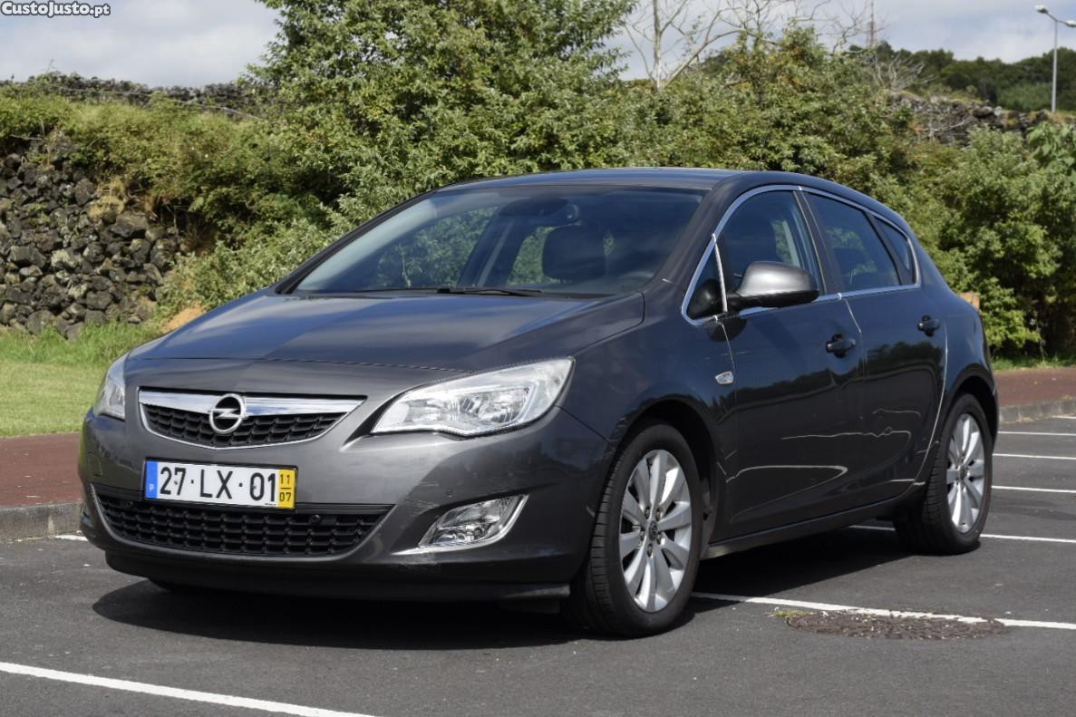 Opel Astra J — fotografia 7