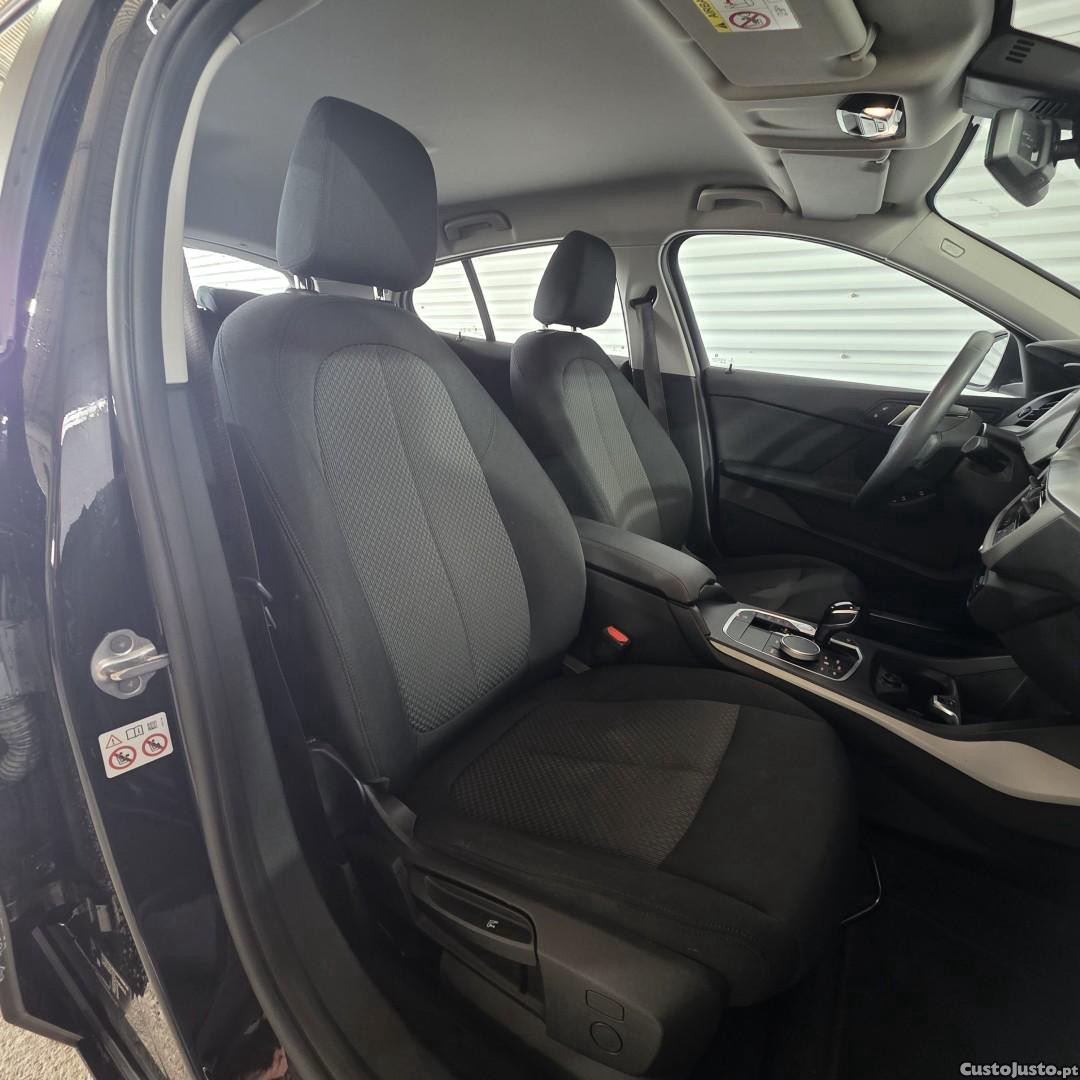 BMW 116 d Auto — fotografia 2